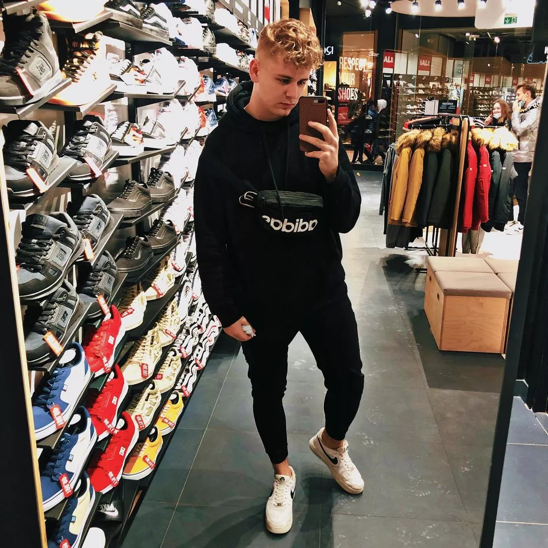 Prawda wyszła na jaw! Artysta disco polo zmienił się nie do poznania! Jego nowy image robi wrażenie! 